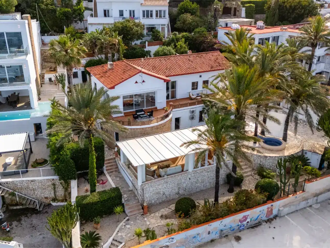 Exterior view of Flat for rent in Dénia  with Air Conditioner, Private garden and Parquet flooring