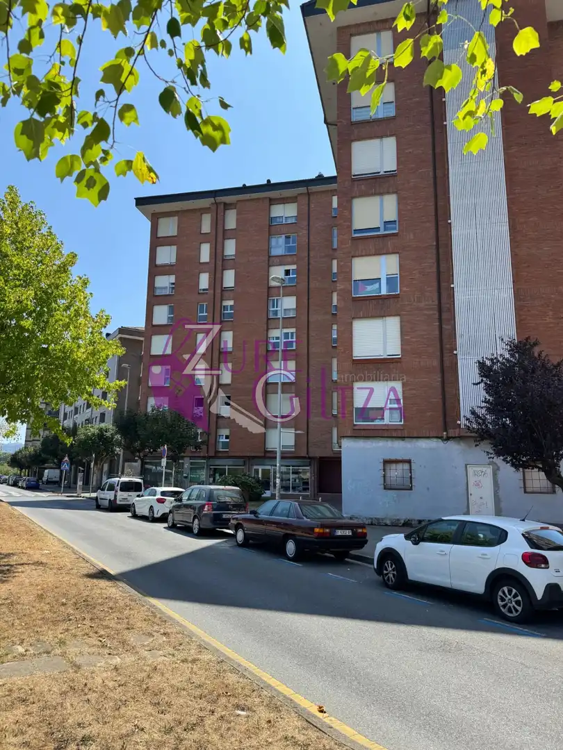Exterior view of Flat for sale in Durango  with Heating, Storage room and Furnished