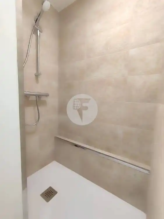 Appartamento con terrazza in vendita a Eixample, imagen 15