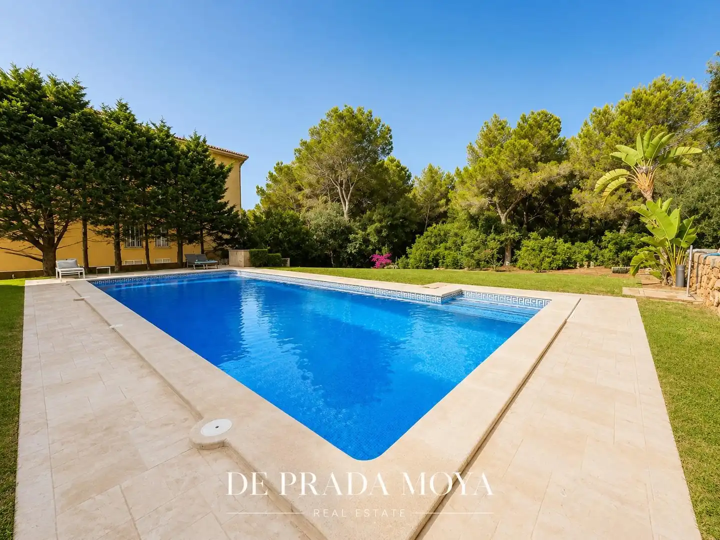 Swimming pool of Flat for sale in Llucmajor  with Air Conditioner, Heating and Private garden