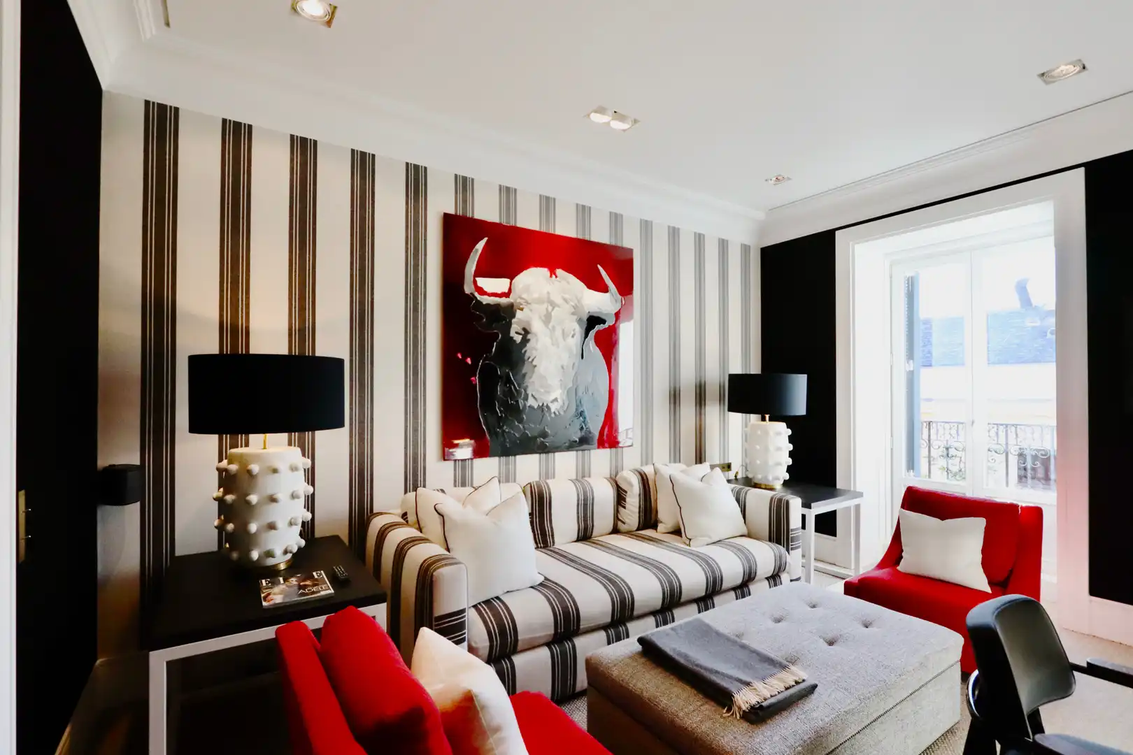 Living room of Flat for sale in Madrid  with Air Conditioner, Heating and Storage room