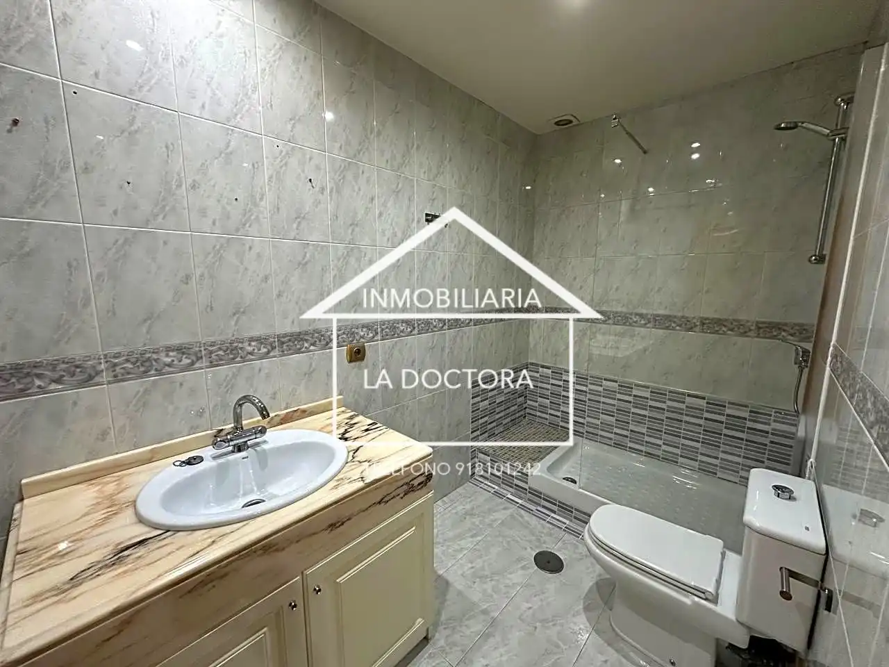 Bany de Casa o xalet de lloguer en Navalcarnero amb Aire condicionat, Calefacció i Parquet