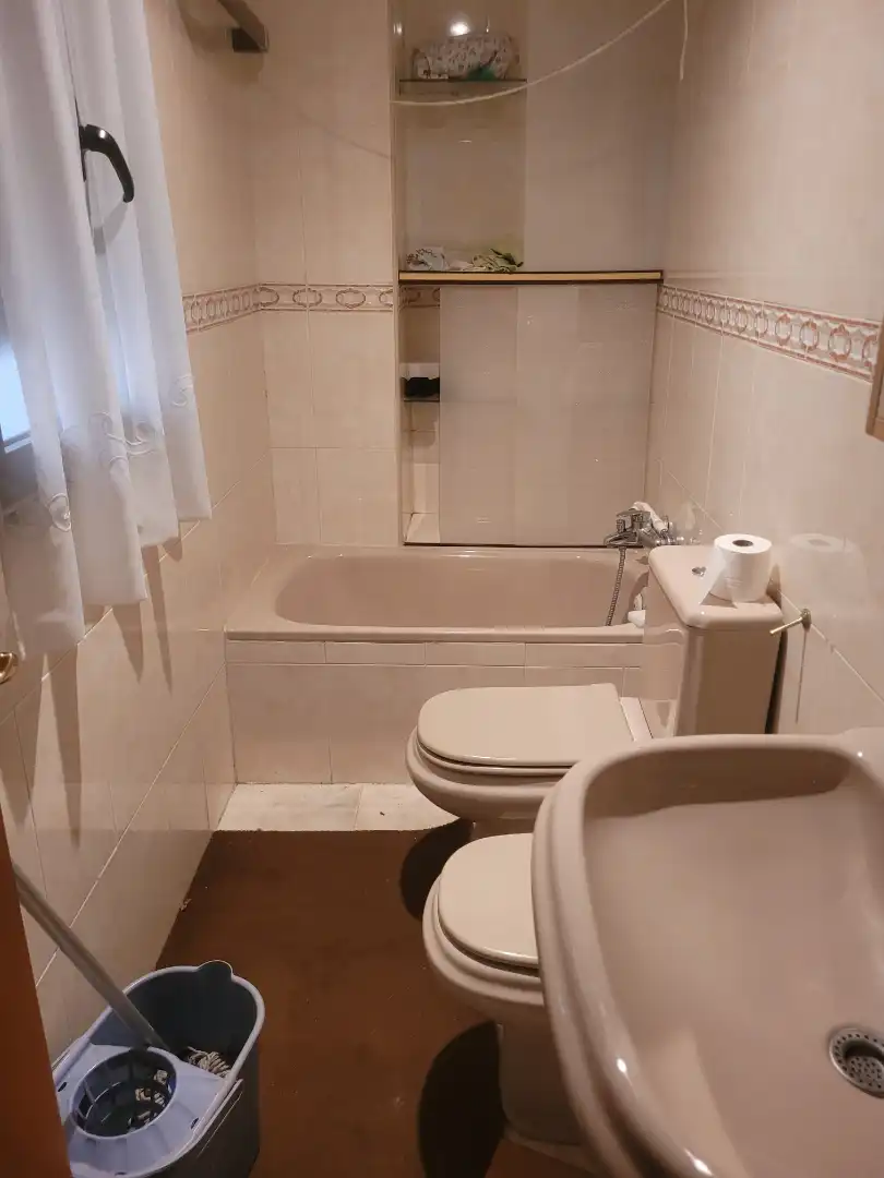 Bathroom of Apartments for sale in Soria Capital   with Heating, Parquet flooring and Furnished