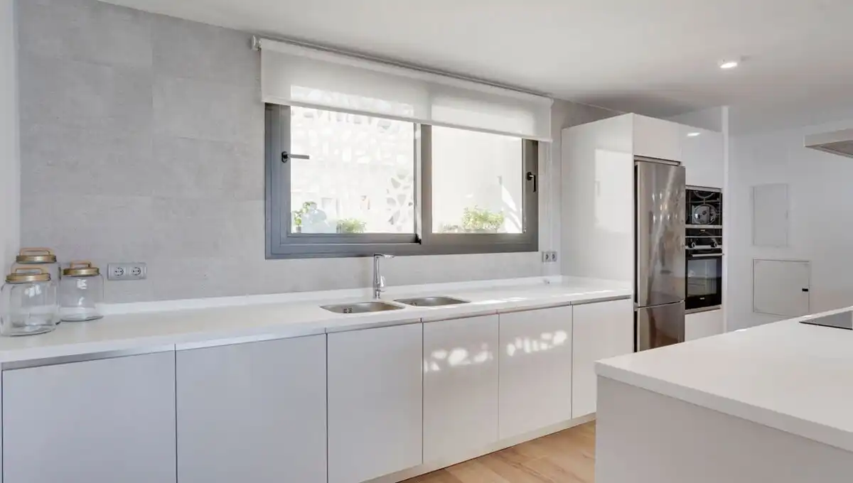 Cocina de Ático en venta en La Alcaidesa con Aire acondicionado, Calefacción y Jardín privado