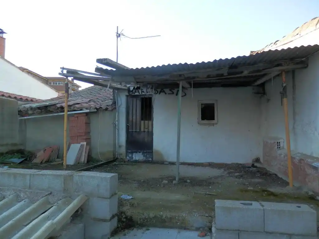 Vista exterior de Casa adosada en venda en Gema