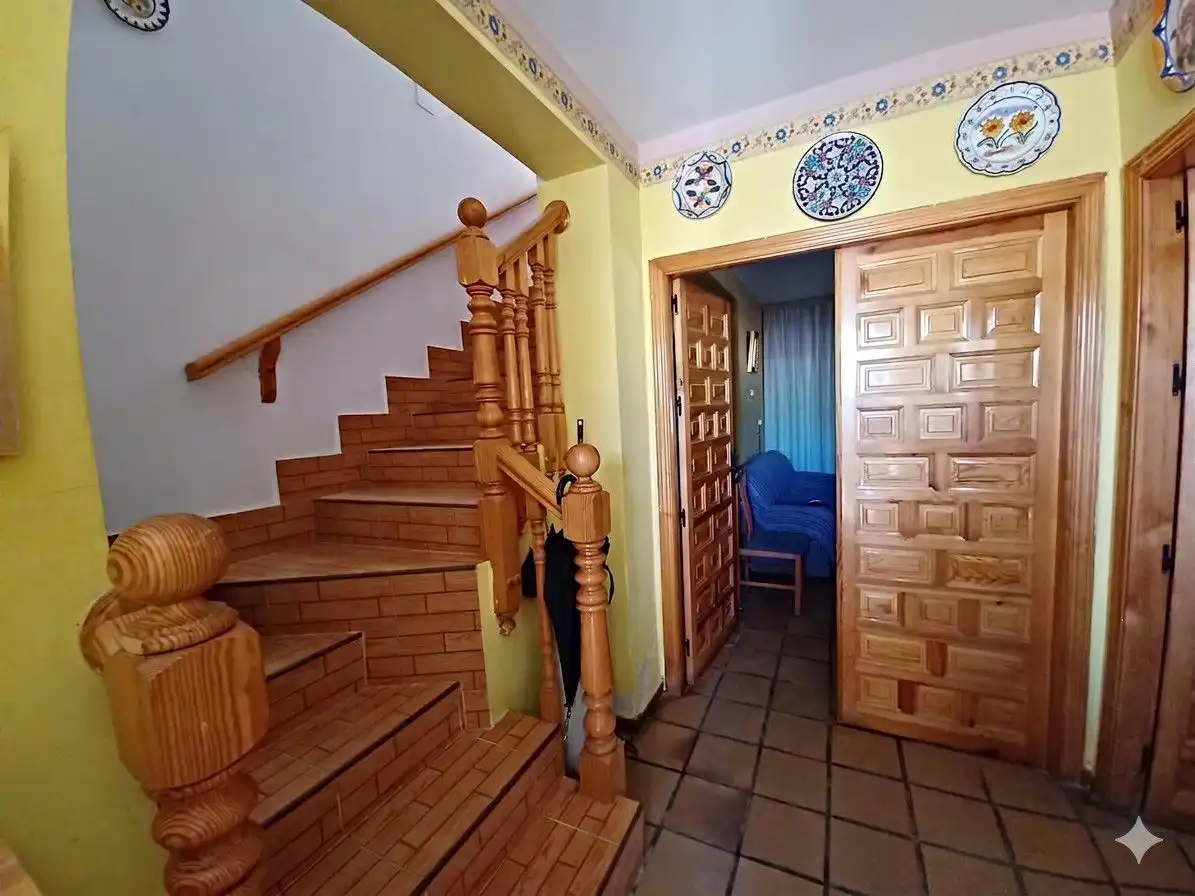 Casa amb jardí en venda a Fuensanta, imagen 6