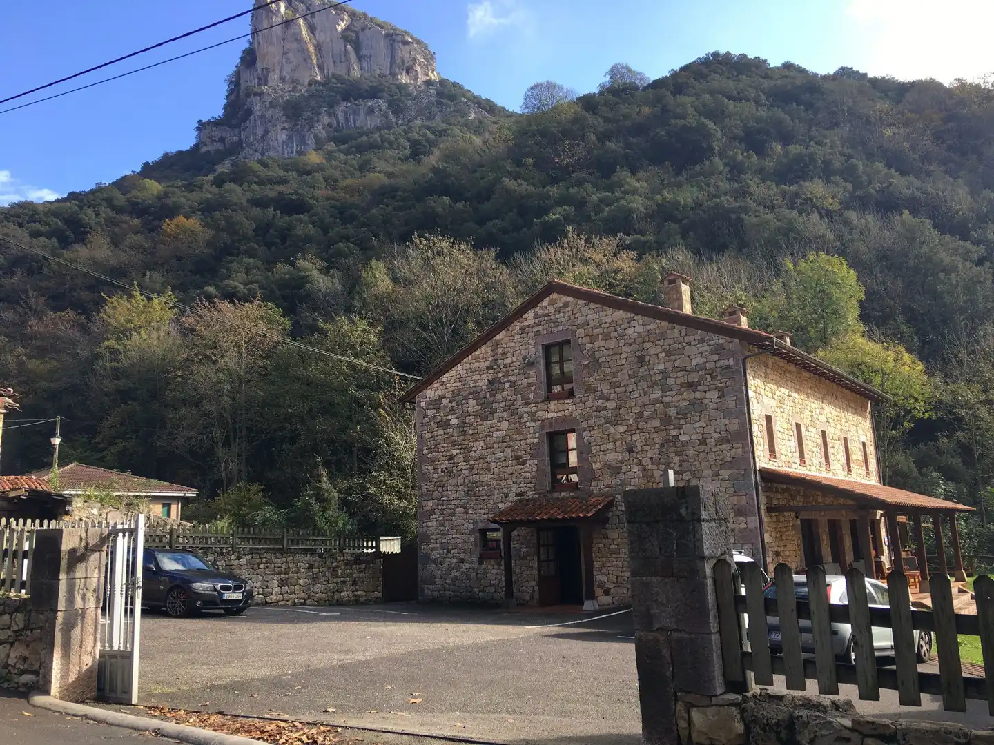 Vista exterior de Casa o chalet en venta en Cabrales con Jardín privado y Terraza