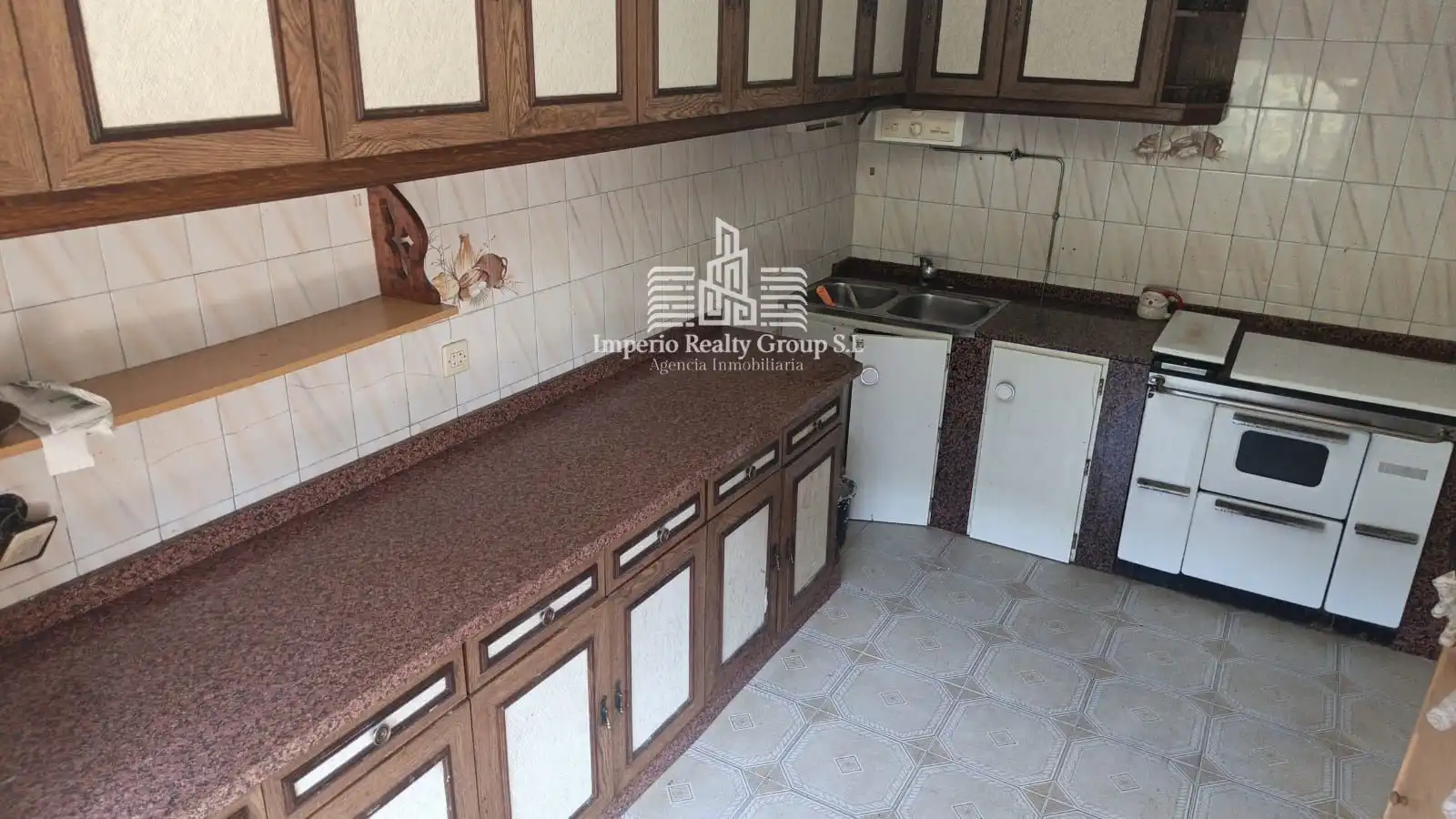 Cuina de Casa o xalet en venda en Langreo amb Moblat