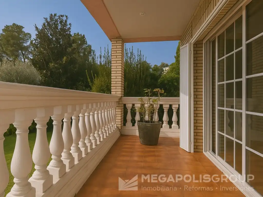 Terraza de Casa o chalet en venta en Sant Vicenç Dels Horts con Jardín privado, Terraza y Piscina