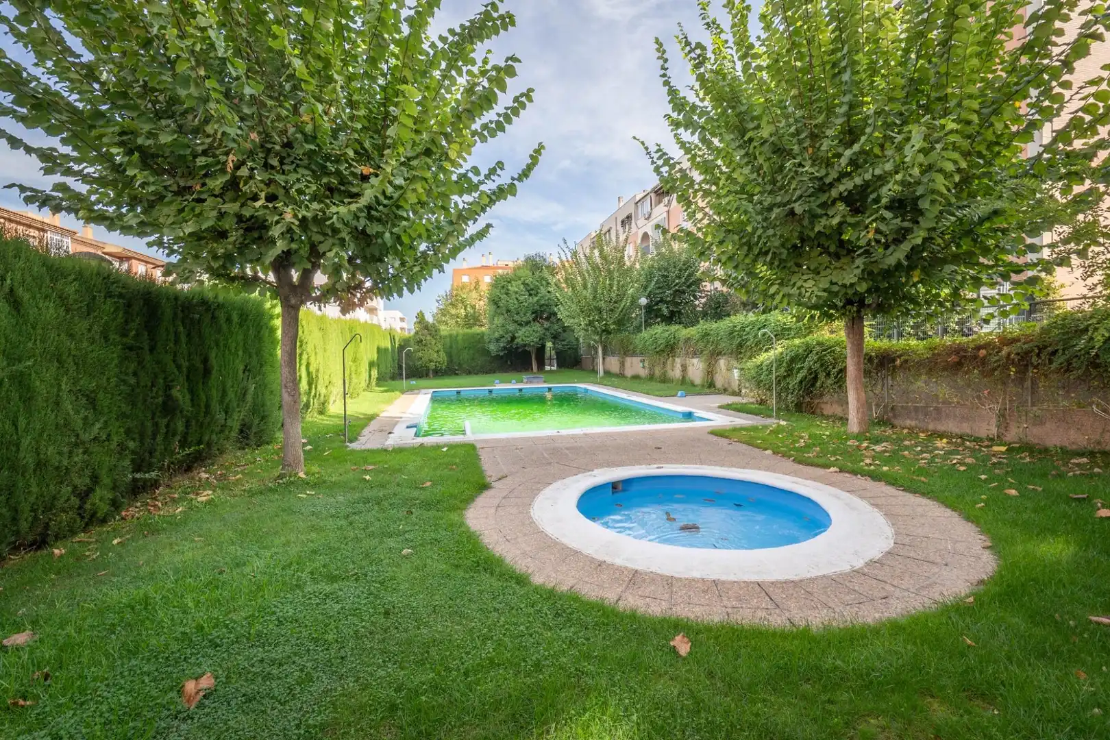 Piso con piscina en venta en Calle Calle María de Maeztu 23, imagen 2