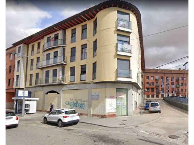 Garaje en Venta en Puerta de Huerta en Zona Entrada - Gasolineras