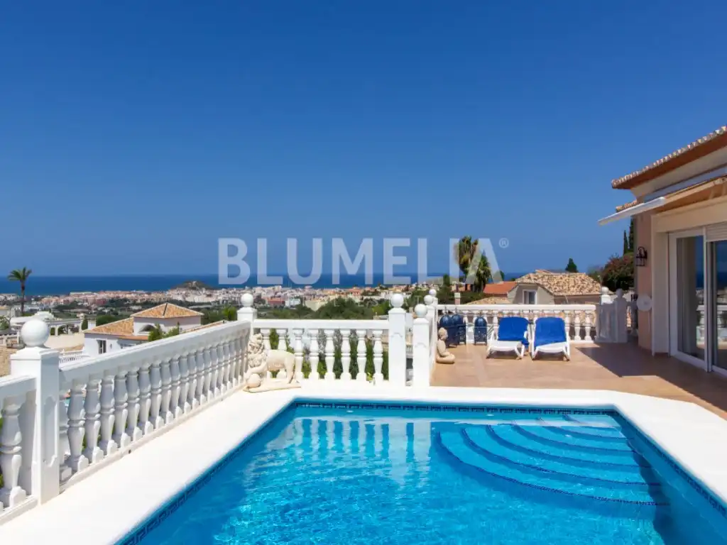 Houses for sale in Calle Hebe, La Pedrera - Vessanes