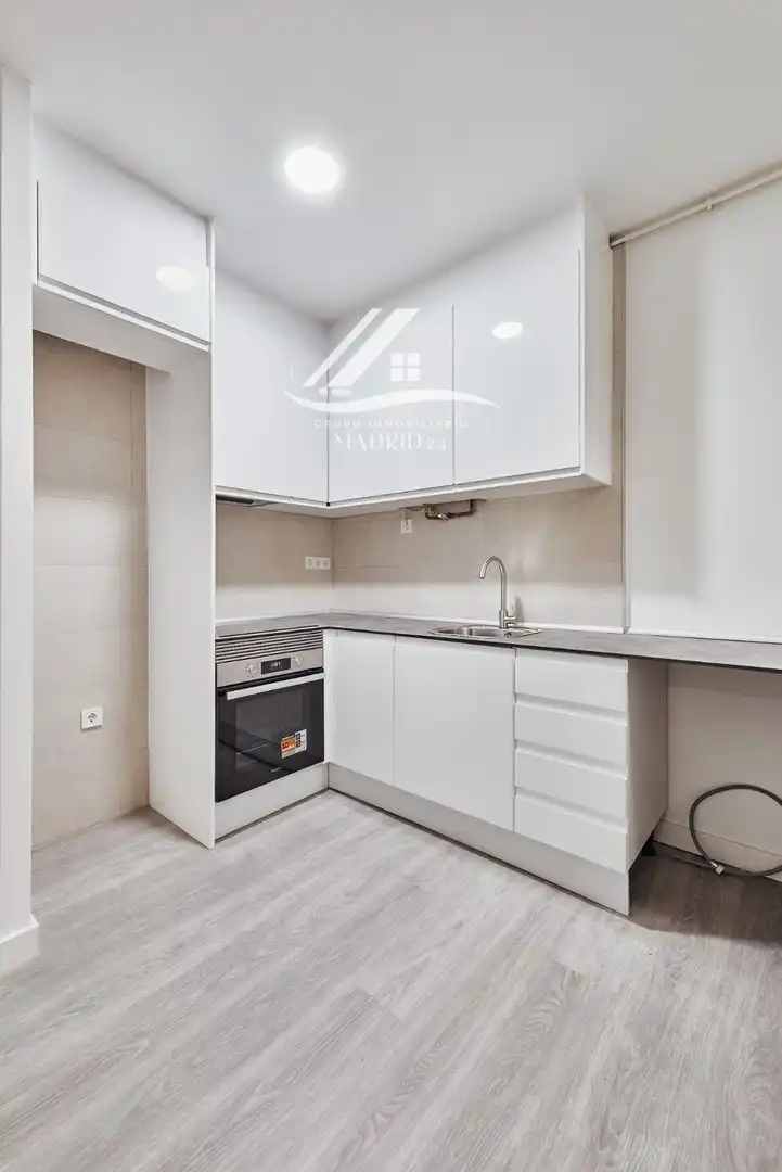 Flat with lift for sale in N/A, imagen 4