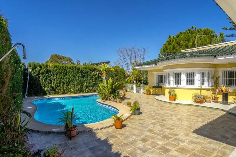 Chalet con terraza en venta en Avenida Miguel de Unamuno 17, imagen 11