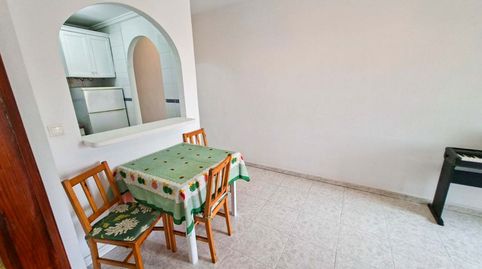 Foto 5 de Apartament en venda a Las Piscinas Naturales, Torrevieja