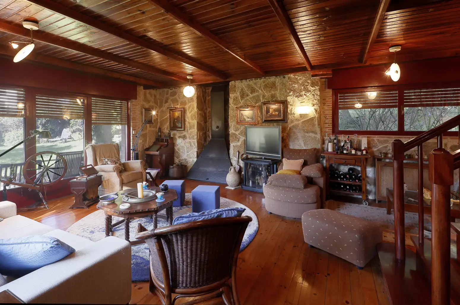 Sala d'estar de Casa o xalet en venda en Gijón  amb Calefacció, Jardí privat i Parquet