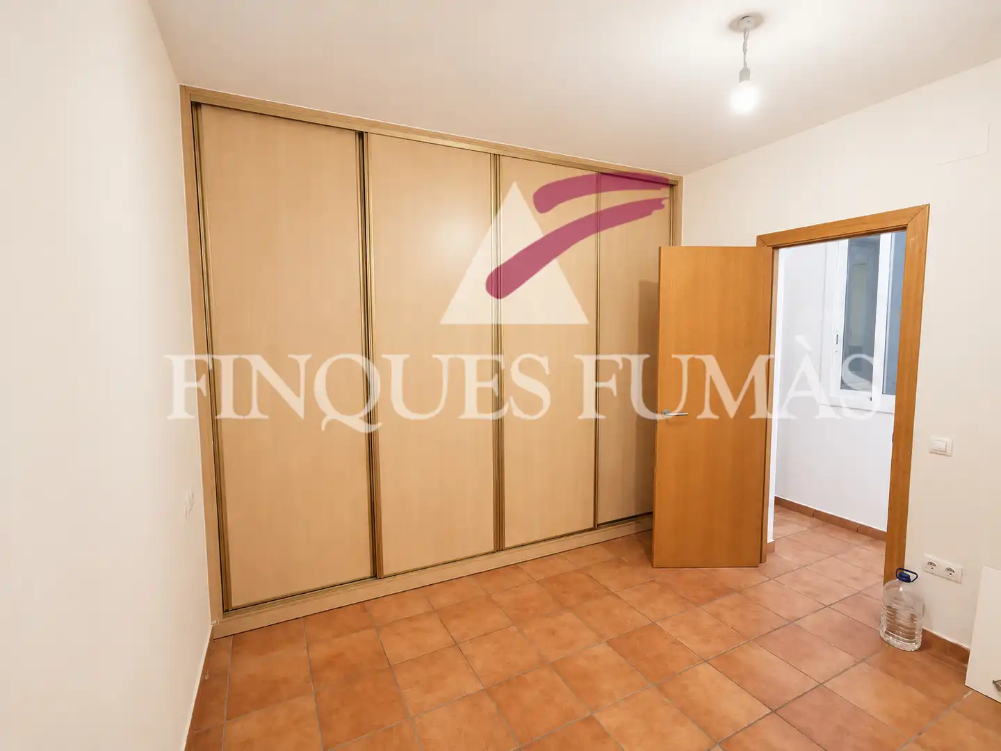 Habitación de Piso en venta en Cervera con Aire acondicionado, Calefacción y Amueblado