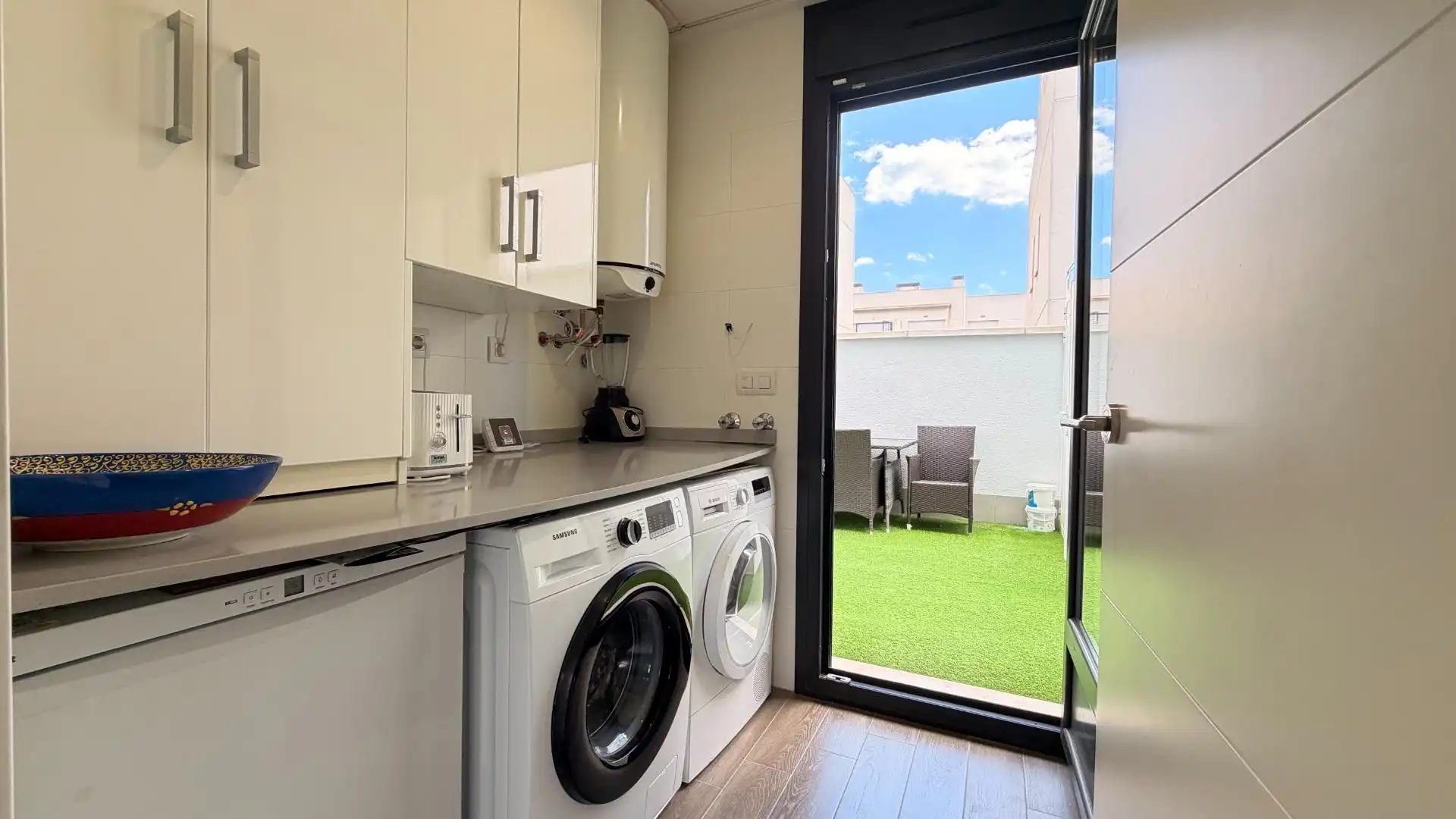 Kitchen of Houses for sale in Torrevieja  with Air Conditioner, Private garden and Terrace