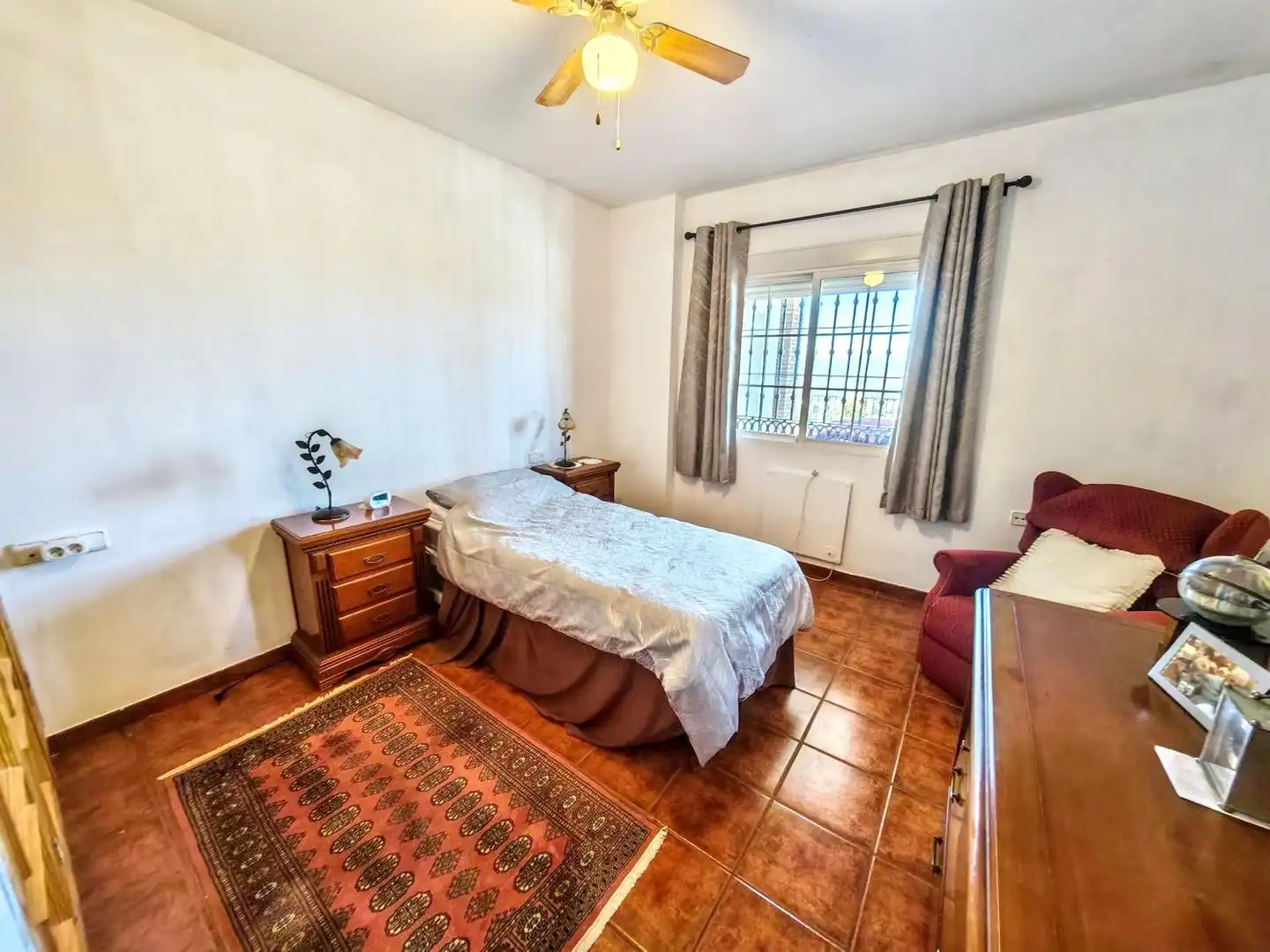 Schlafzimmer von Haus oder Chalet zum Verkauf in Alhaurín de la Torre mit Privatgarten, Terrasse und Abstellraum