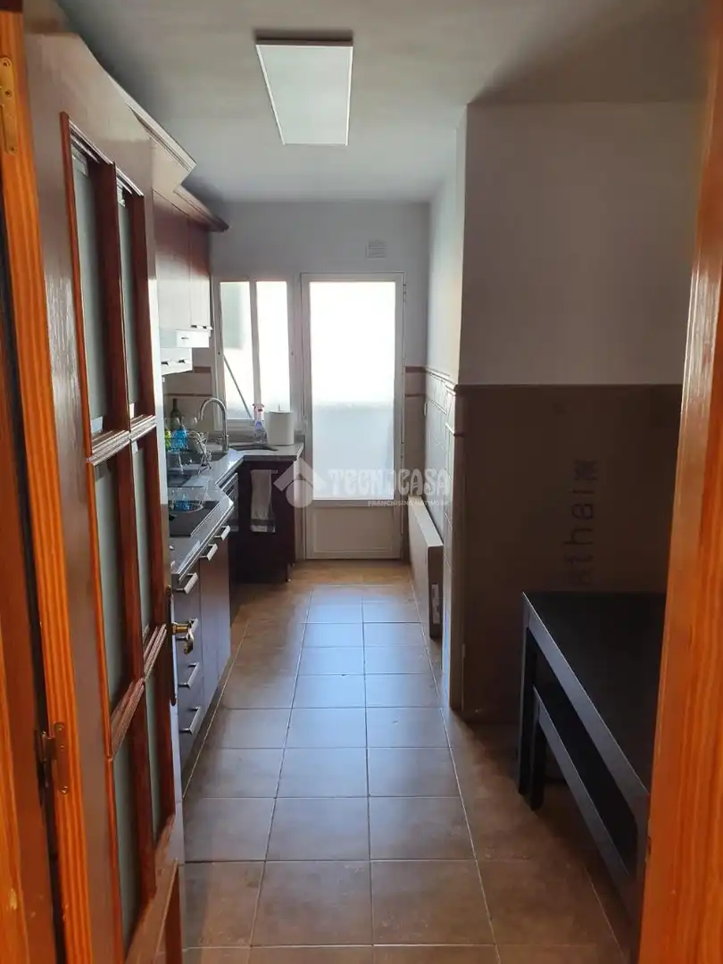 Cuina de Pis en venda en Armilla amb Aire condicionat i Balcó