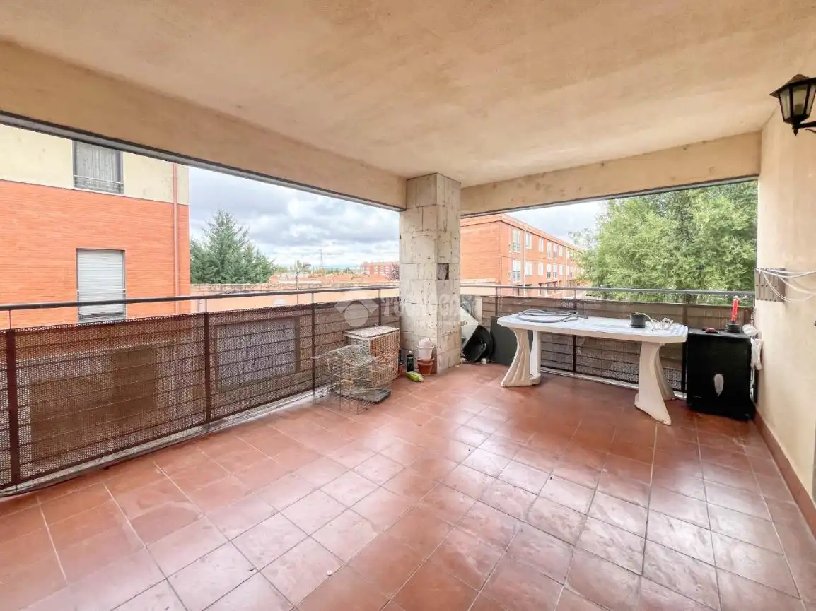 Terrace of Flat for sale in Cabezón de Pisuerga, Valladolid
