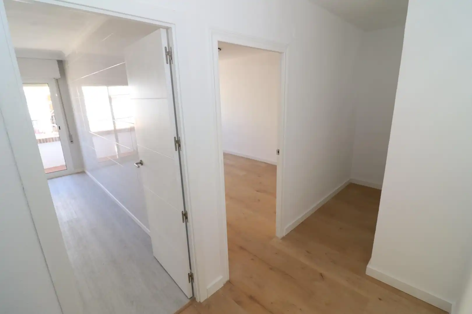 Piso en venta en Alcanar con Parquet y Terraza