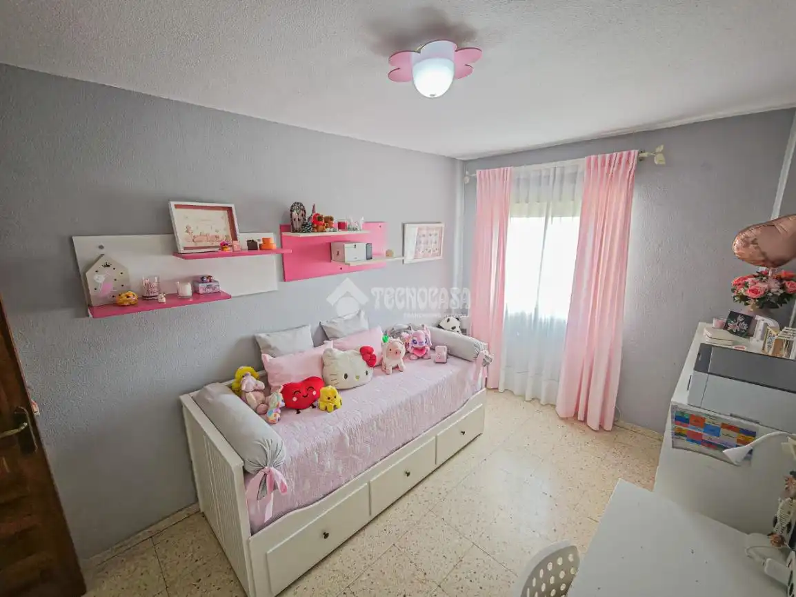 Habitación de Ático en venta en Arona