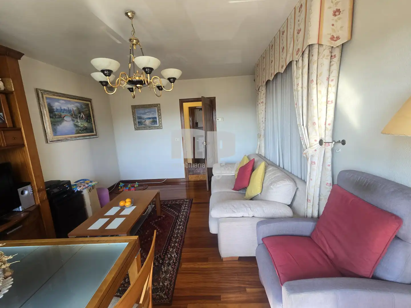 Sala de estar de Casa o chalet en venta en Vigo  con Calefacción, Jardín privado y Terraza