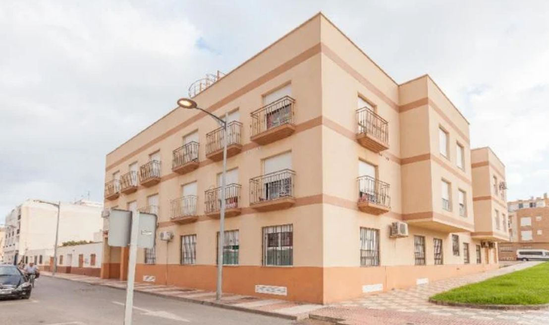 Exterior view of Flat for sale in Roquetas de Mar