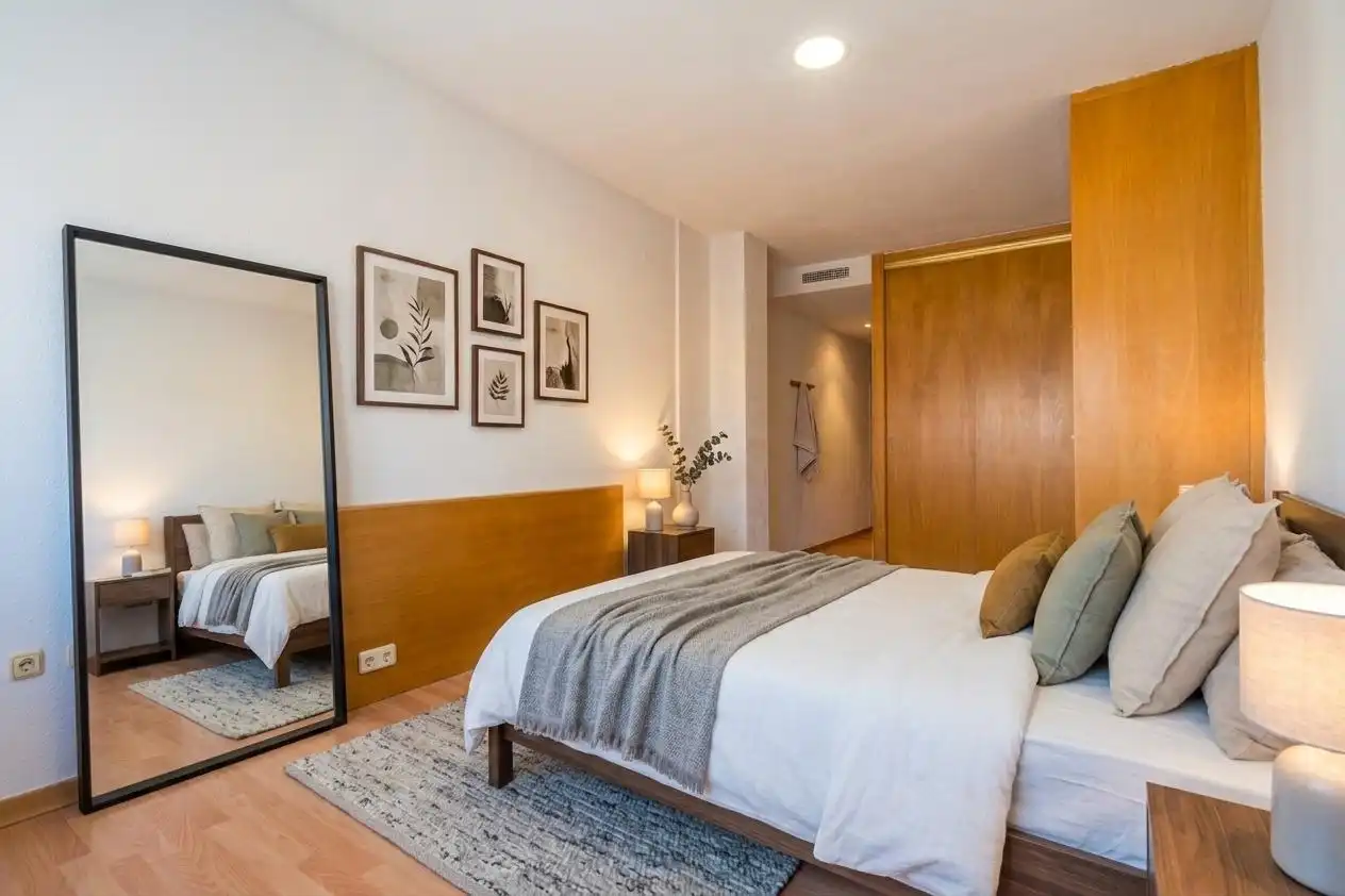 Habitación de Piso en venta en Valencia con Aire acondicionado, Calefacción y Terraza