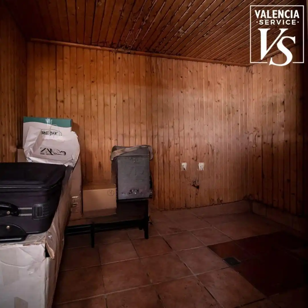 Local en venta en Valencia con Aire acondicionado y Amueblado