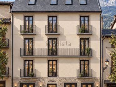 Neubau-Maisonette mit Balkon zum Verkauf in Carrer d'Espanya 7