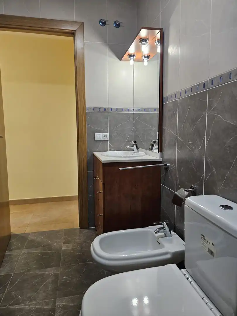 Baño de Ático en venta en Torrelavit con Calefacción y Balcón