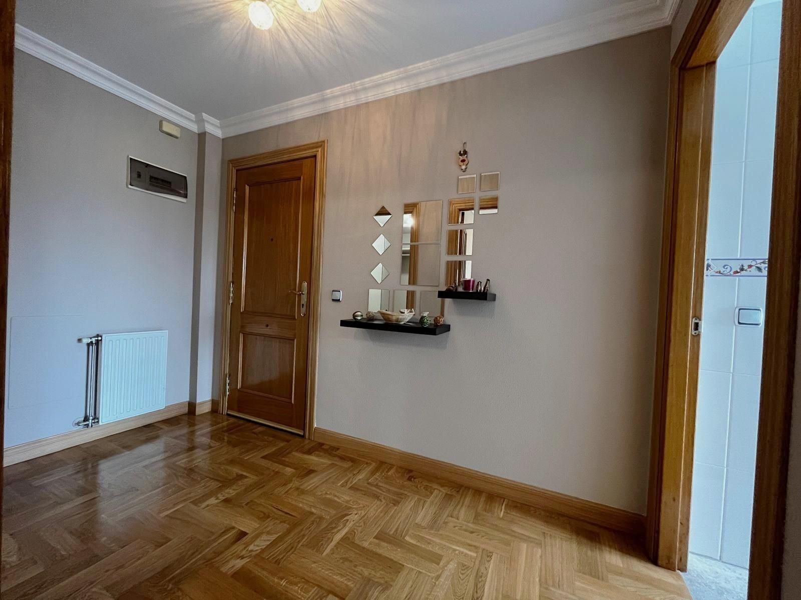 Piso en venta en  Pamplona / Iruña con Calefacción, Jardín privado y Parquet