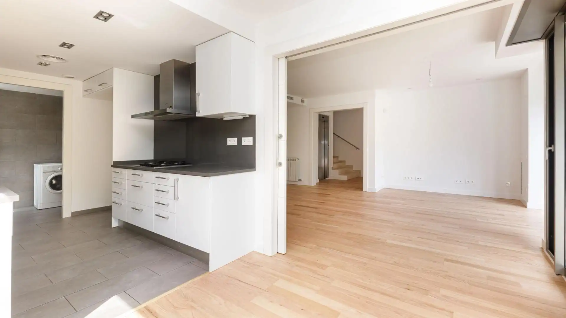 Cocina de Casa o chalet de alquiler en Sabadell con Aire acondicionado, Calefacción y Jardín privado
