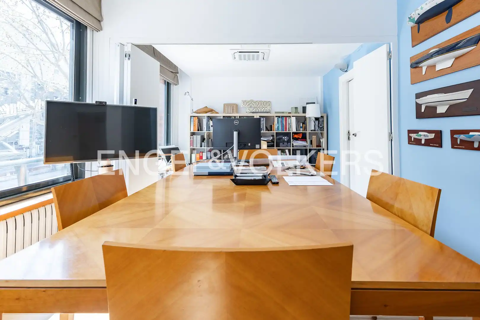 Piso en venta en Barcelona con Calefacción y Parquet