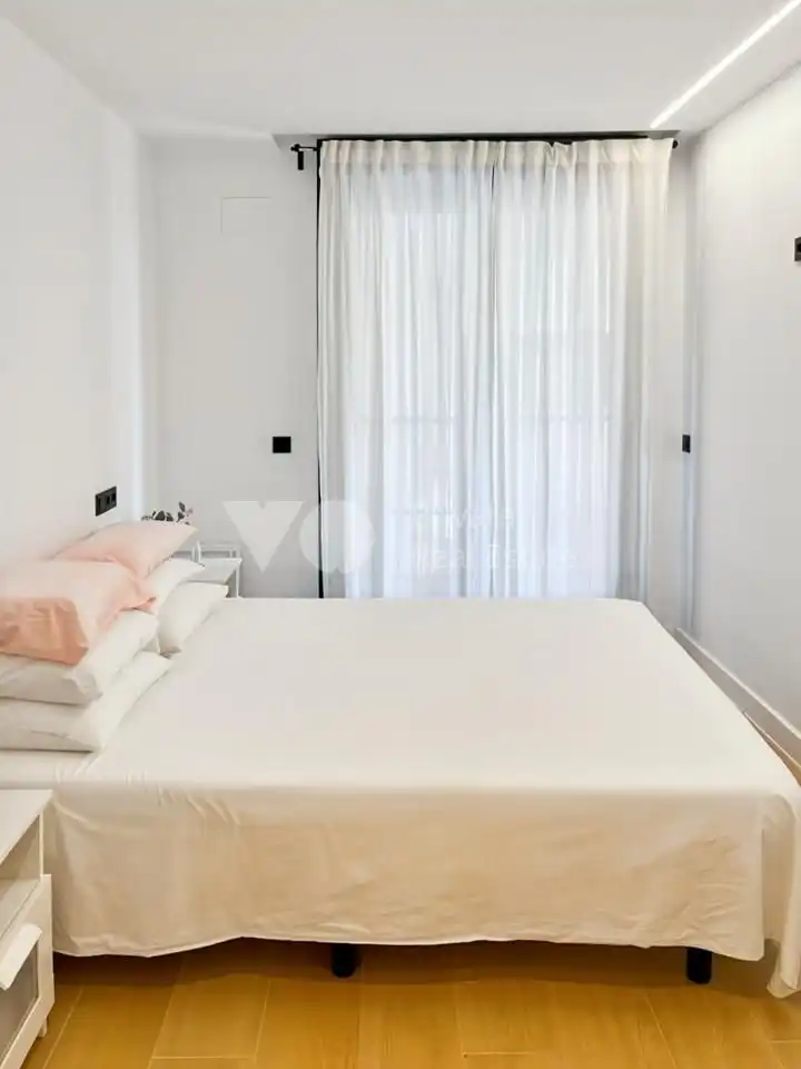 Bedroom of Flat for sale in Casco Antiguo