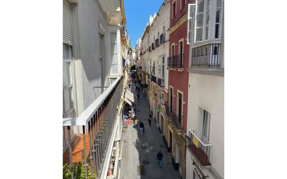 Exterior view of Flat for sale in  Cádiz Capital  with Balcony