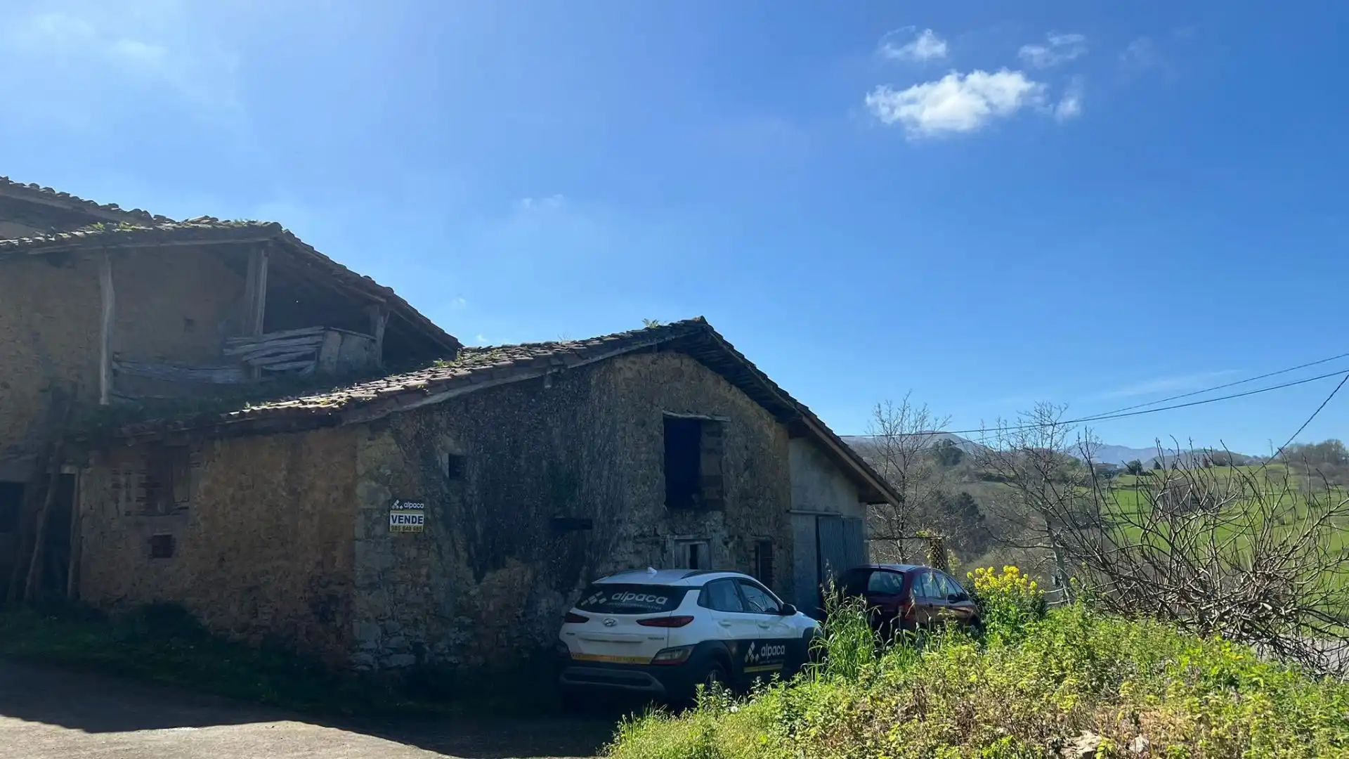 Casa amb jardí en venda a Parres, imagen 2