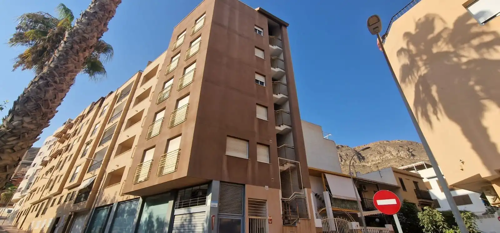 Vista exterior de Àtic en venda en Roquetas de Mar