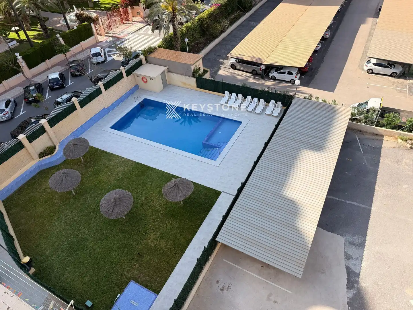 Swimming pool of Flat for rent in Alicante / Alacant  with Air Conditioner, Heating and Terrace