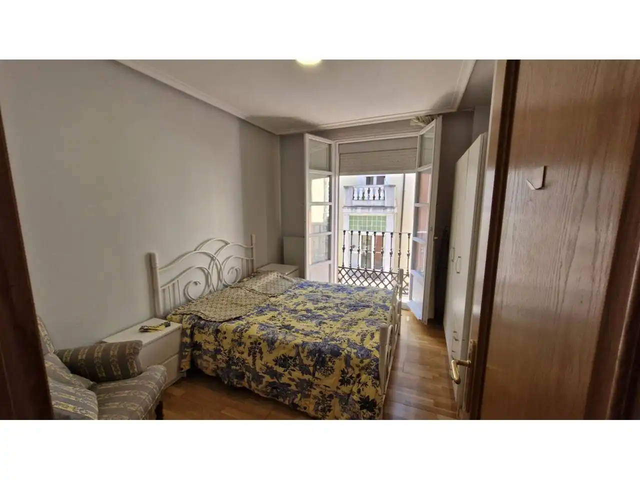 Schlafzimmer von Wohnung zur Miete in  Logroño mit Heizung, Parkett und Abstellraum