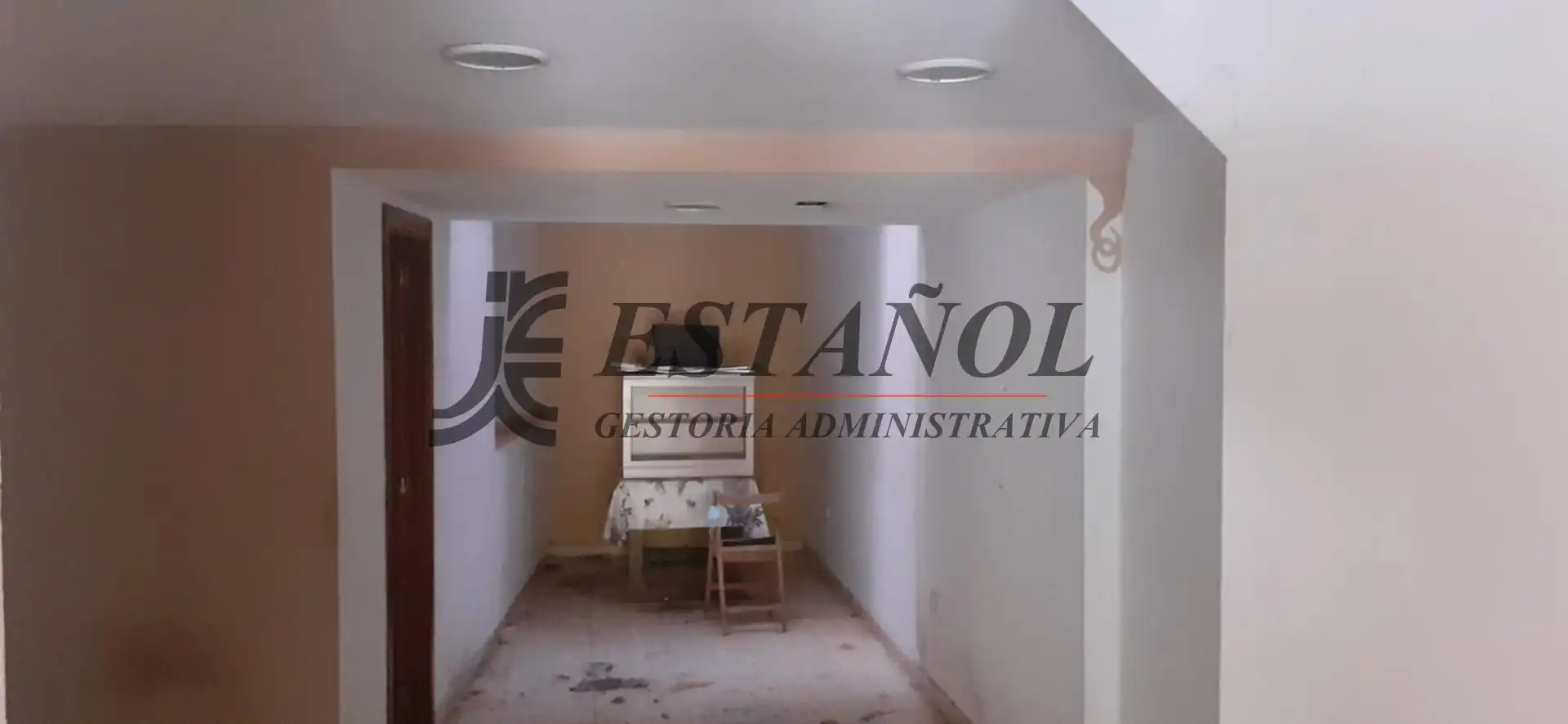 Local comercial de lloguer a dels Canonges, imagen 3