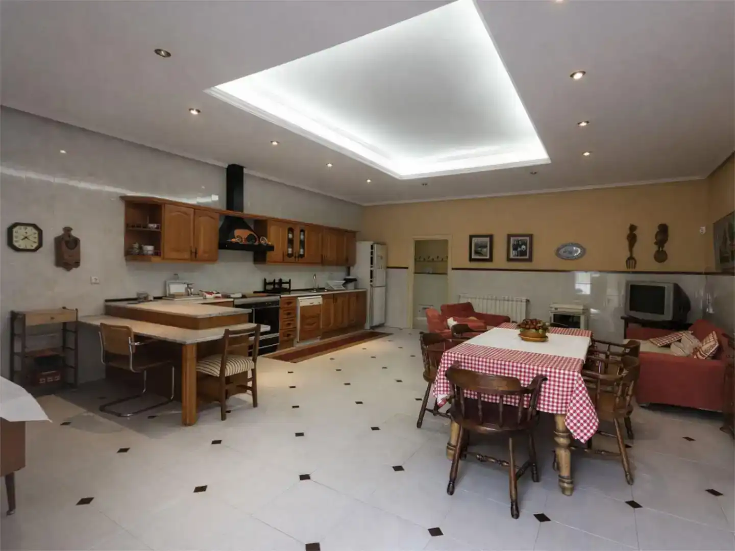 Cocina de Casa o chalet en venta en Torrejón de Ardoz con Jardín privado, Trastero y Piscina