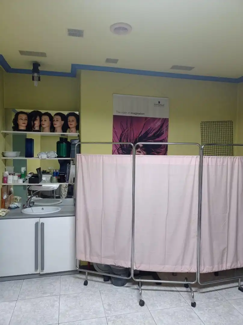 Local comercial en traspàs a Chinchibarra - Capuchinos, imagen 6