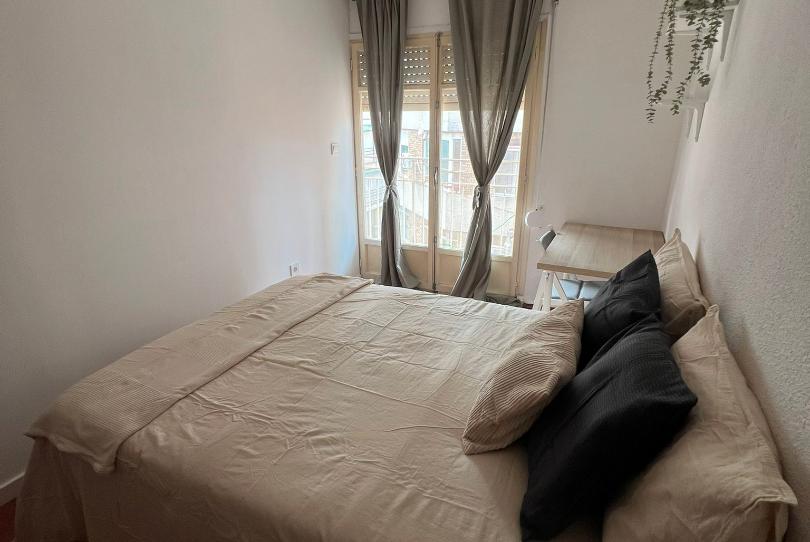 Photo 1 of Flat to rent in Carrer de San Carlos, 83, Carolinas Bajas, Alicante