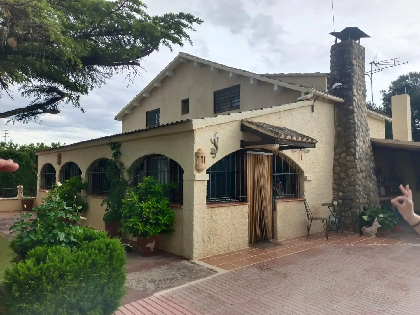 Villa con piscina in vendita a Carrer verduna 33, imagen 2
