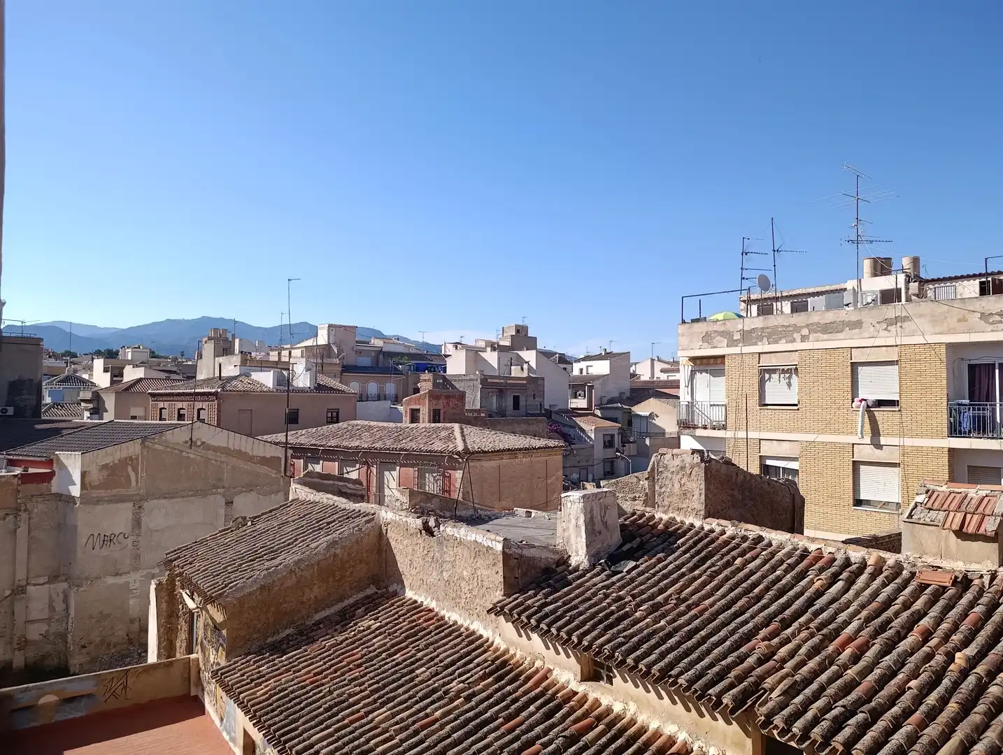 Vista exterior de Piso en venta en Totana con Aire acondicionado