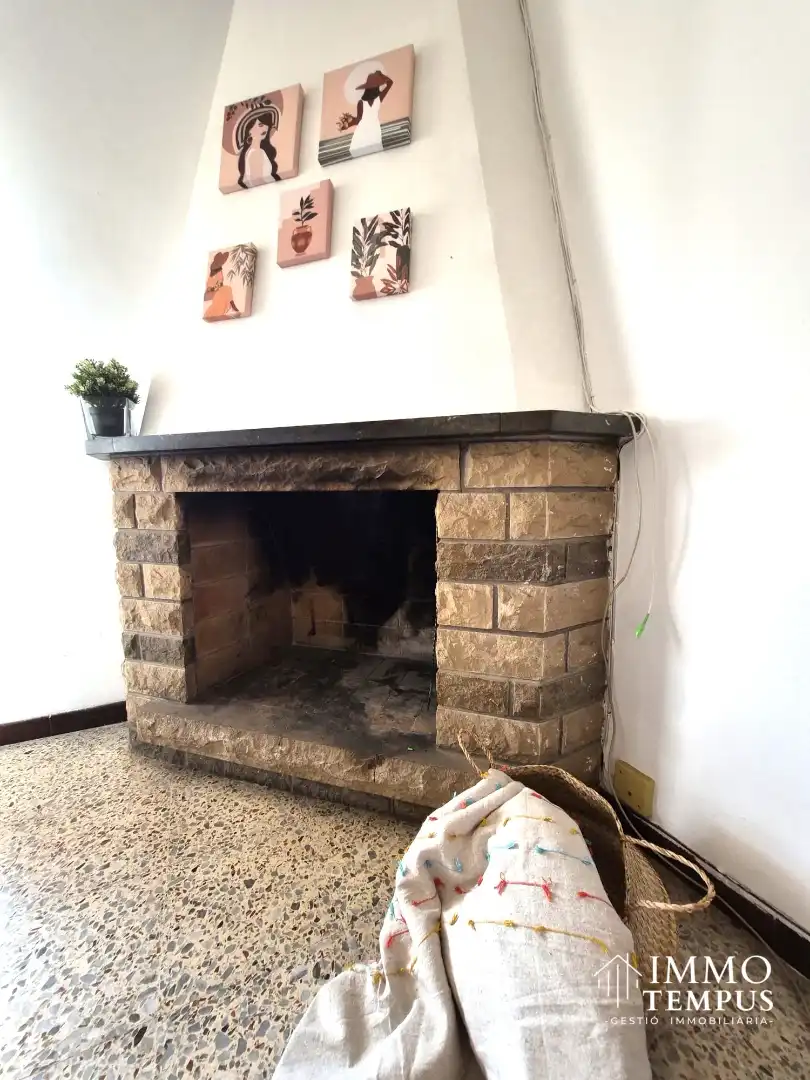 Sala d'estar de Pis en venda en Esparreguera amb Traster, Forn i Balcó