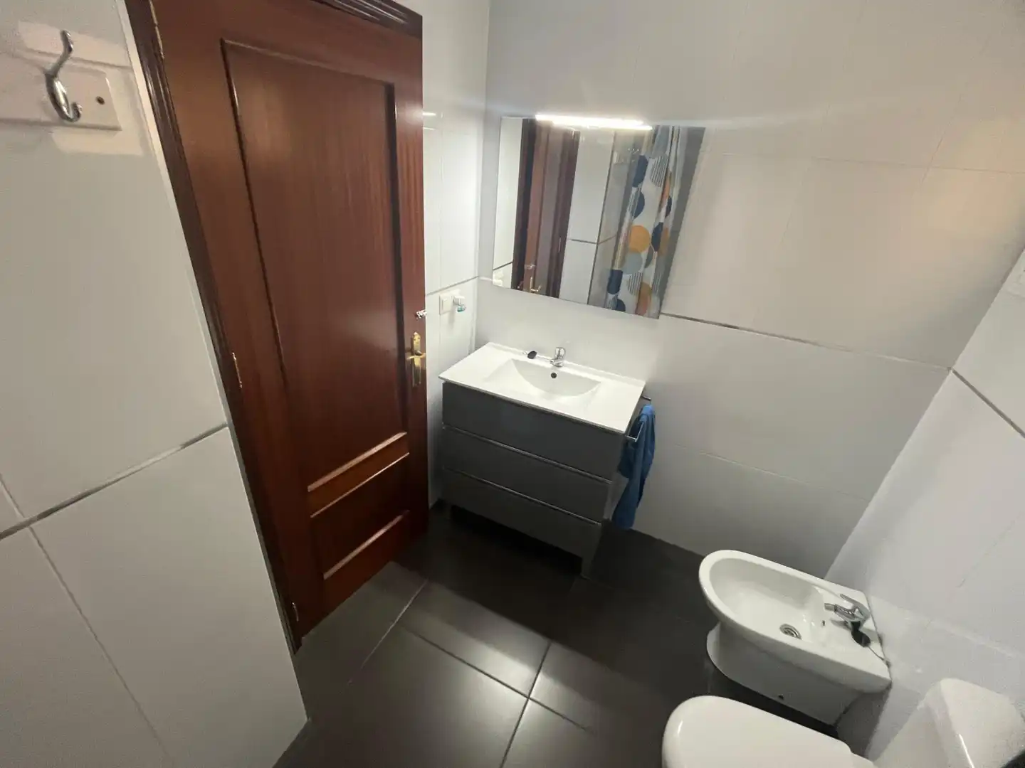 Baño de Piso en venta en Sevilla con Aire acondicionado, Terraza y Balcón